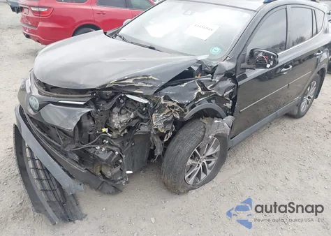 2017 Toyota Rav4 Hybrid Xle z USA, uszkodzony, nr VIN JTMRJREV7HD073254